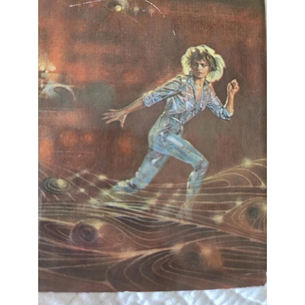 Friday by Robert A. Heinlein HCDJ  1982 Hardcover Maple-Vail Book Manufacturing